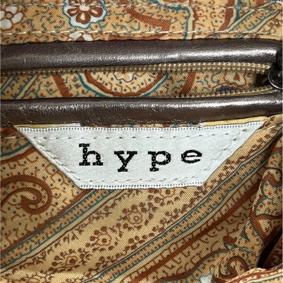 Hype Bags Women's Metallic Pewter Leather Rabbit Fur Wristlet Sz M - Picture 10 of 11